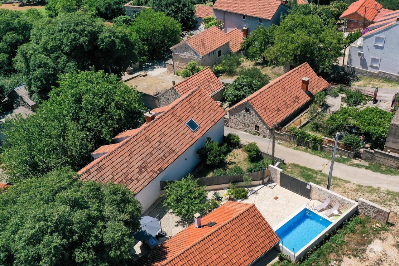 Holiday House Manuela Kruševo Buitenkant foto