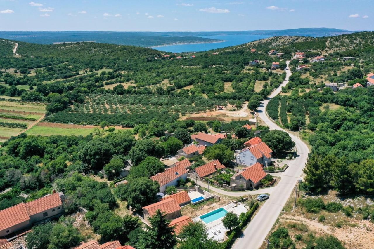 Holiday House Manuela Kruševo Buitenkant foto